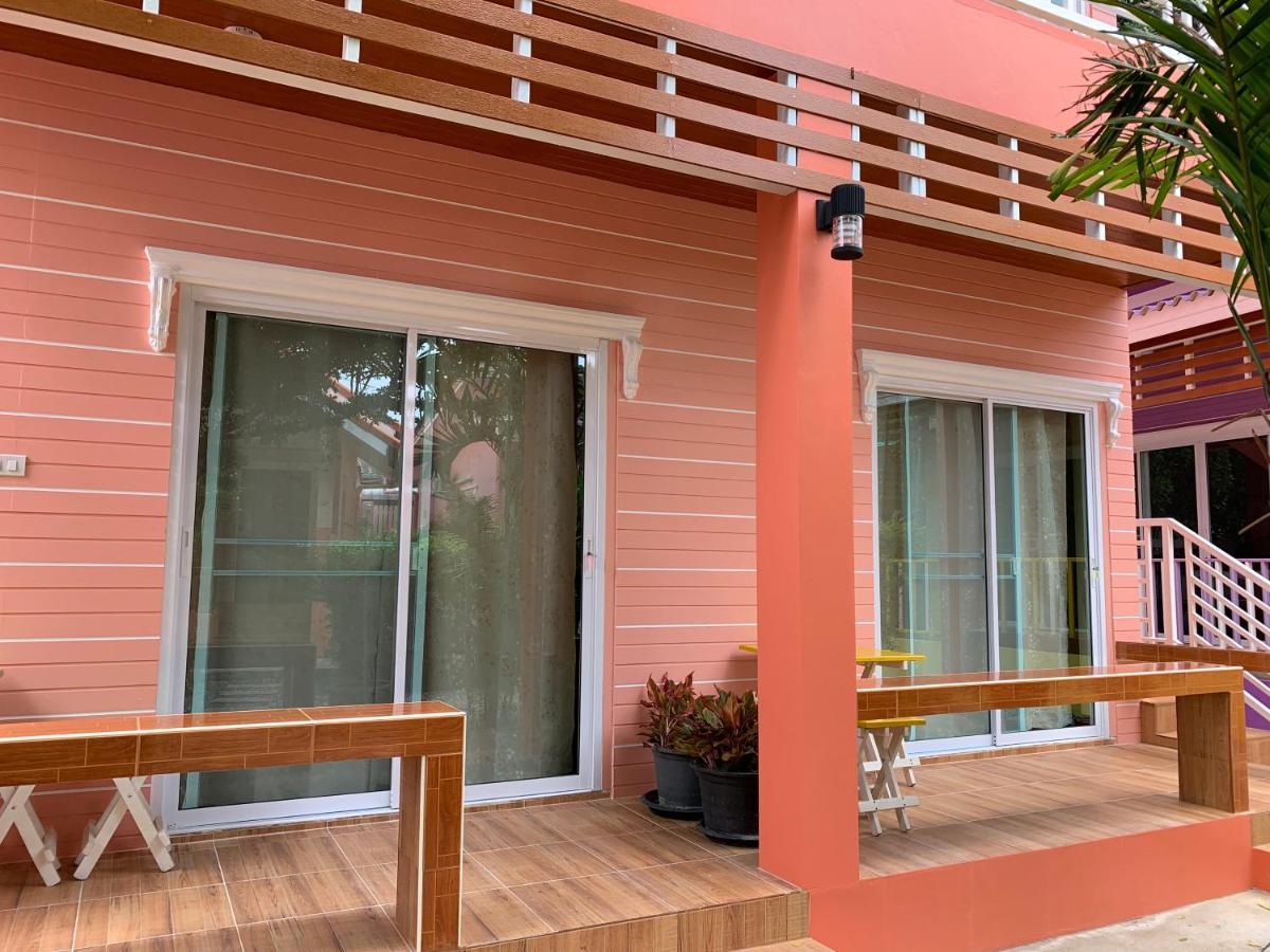 Thippawan Bungalow Koh Si Chang Exteriör bild