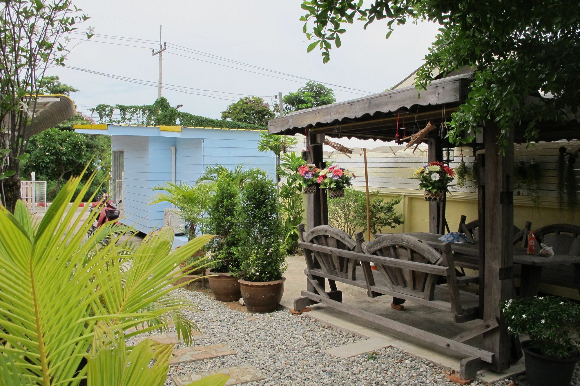 Thippawan Bungalow Koh Si Chang Exteriör bild