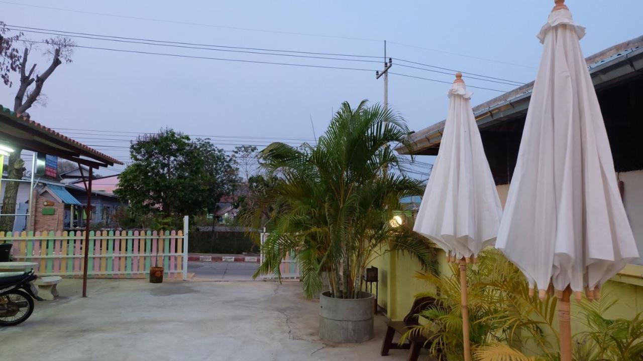 Thippawan Bungalow Koh Si Chang Exteriör bild